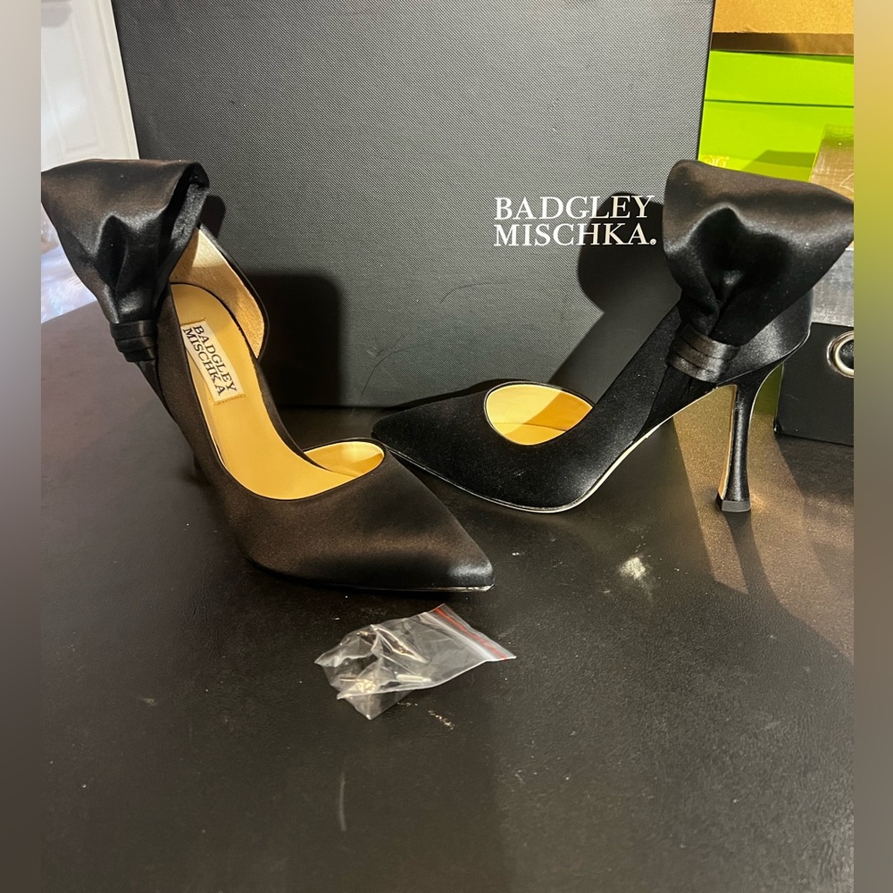 Women’s Bagley, Mishka shoes, size 5 black satin extra heels
